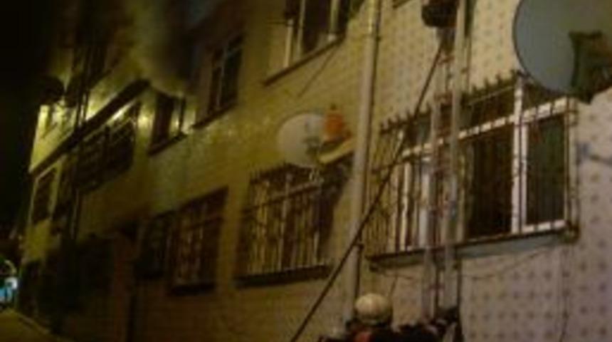 Beyoğlu'nda yangın paniği