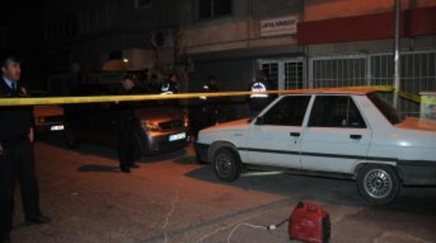 İzmir'de silahlı kavga: 1 &ouml;l&uuml;, 1 yaralı