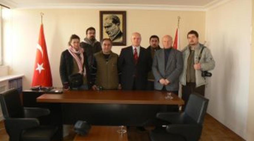 Gazetecilerden yeni atanan Emniyet M&uuml;d&uuml;r&uuml;'ne ziyaret