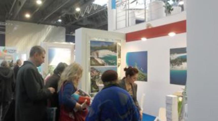 Turizmciler Varşova'da Side'yi tanıttı