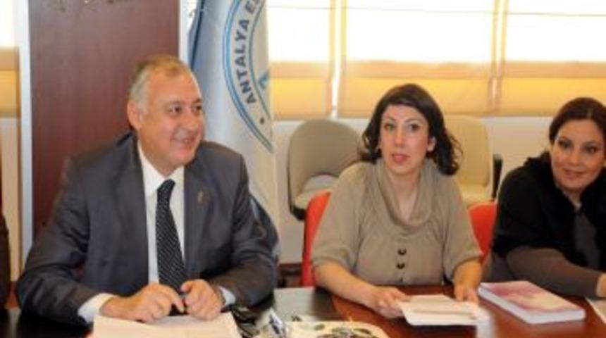 Dezavantajlı gruplar i&ccedil;in mesleki eğitim projesinin Antalya ayağı başladı