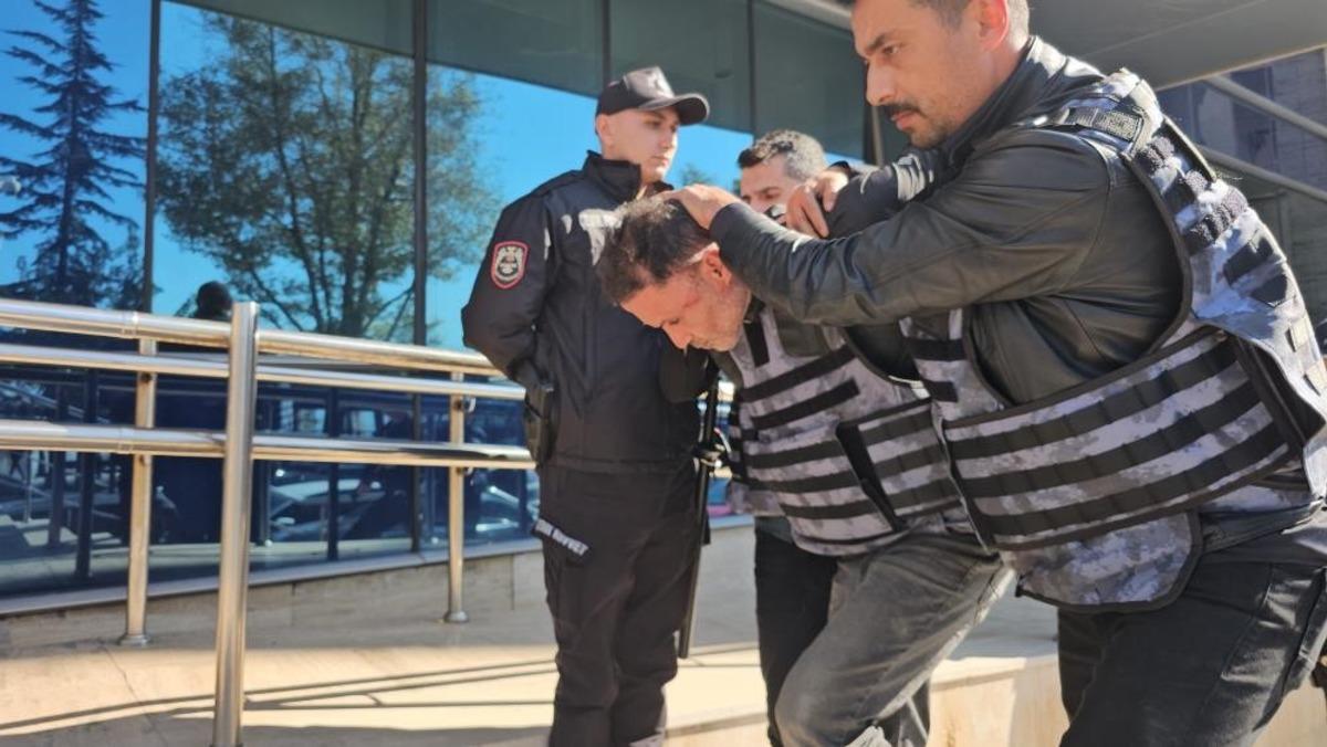 Zonguldak ta kanlı gece: Eşini kaçırmaya çalıştı, engel olmaya çalışan genci de vurdu 7