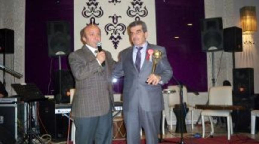 'Yılın Sağlık Kurumu' &ouml;d&uuml;l&uuml; Karatekin Hastanesi'ne