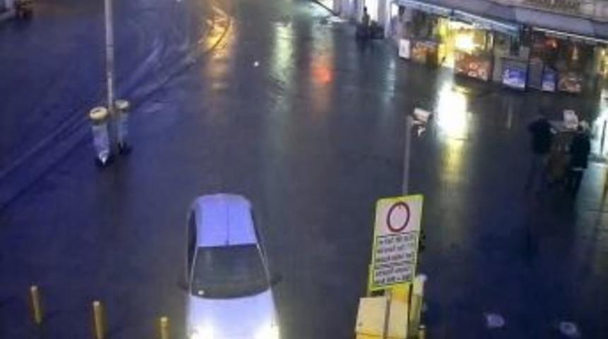 Dikkatsiz s&uuml;r&uuml;c&uuml; kazaları mobese kameralarında