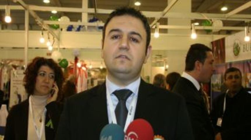 "İnsanlar sevdiğinin y&uuml;z&uuml;n&uuml; başkasında g&ouml;rmek istemiyor"