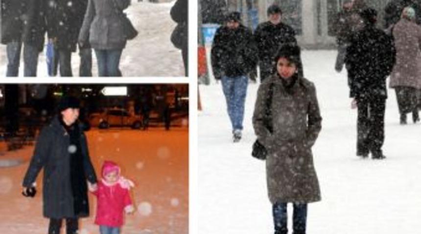 Ani bastıran kar tokat'ı beyaza b&uuml;r&uuml;d&uuml;