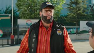İki b&ouml;l&uuml;ml&uuml;k 'Recep İvedik 8'ten ilk tanıtım geldi