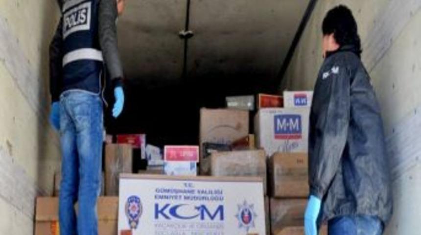 G&uuml;m&uuml;şhane'de ka&ccedil;ak sigara operasyonu