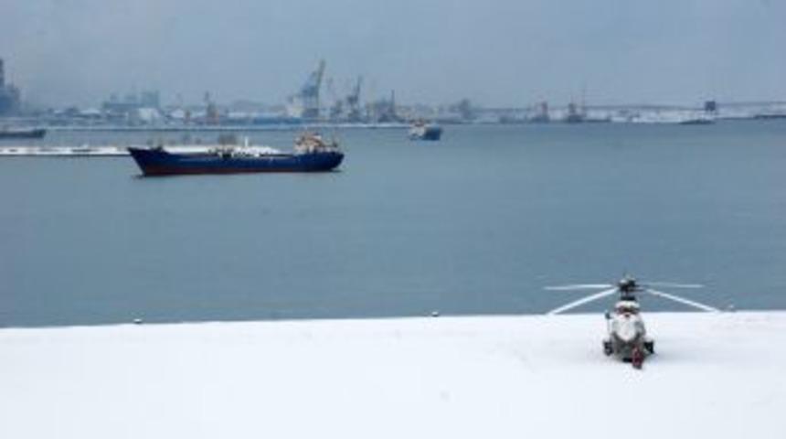 Batan geminin m&uuml;rettebatını arama &ccedil;alışmaları s&uuml;r&uuml;yor