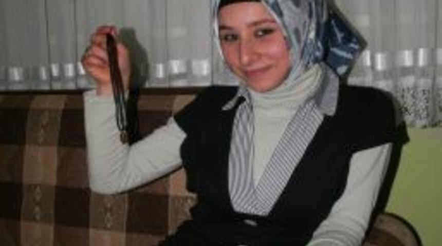 Kaybettiği altını r&uuml;yasında g&ouml;rd&uuml;ğ&uuml; yerde buldu