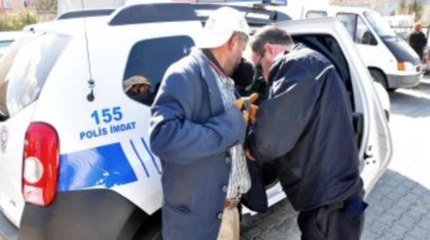 Emekli maaşını yankesicilere kaptırdı