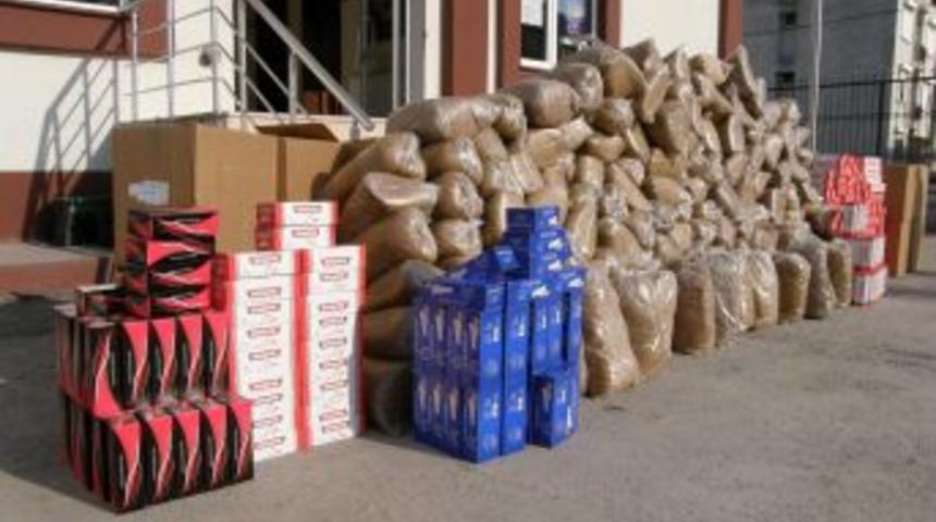 Balıkesir'de 1 ton ka&ccedil;ak t&uuml;t&uuml;n ele ge&ccedil;irildi