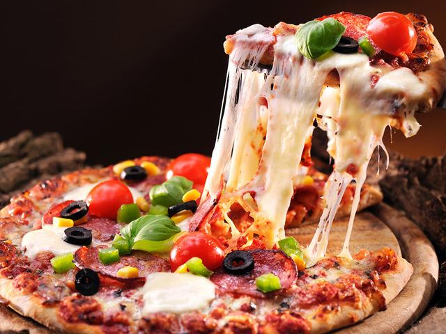 T&uuml;rkiye'nin pizza devi Little Caesars satıldı! İşte yeni sahibi...