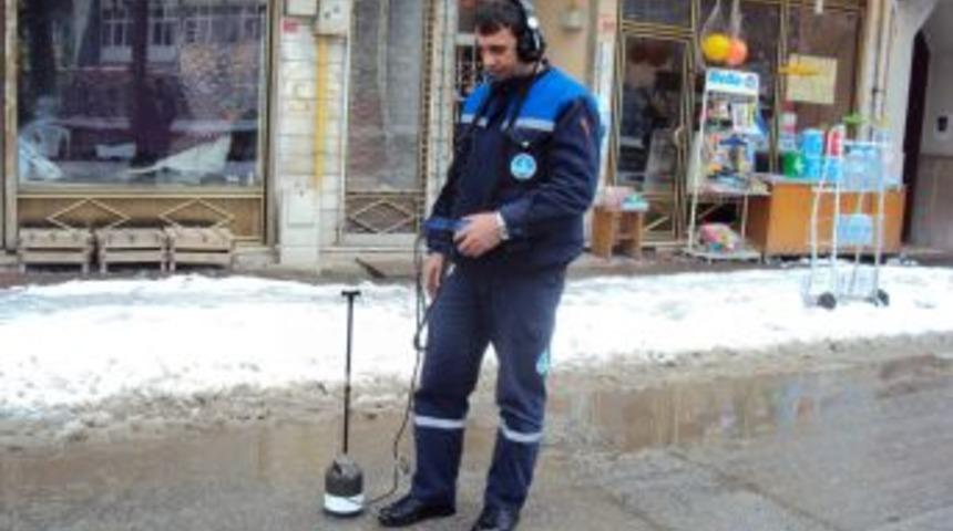 Patlayan borular yer mikrofonları ile tespit ediliyor