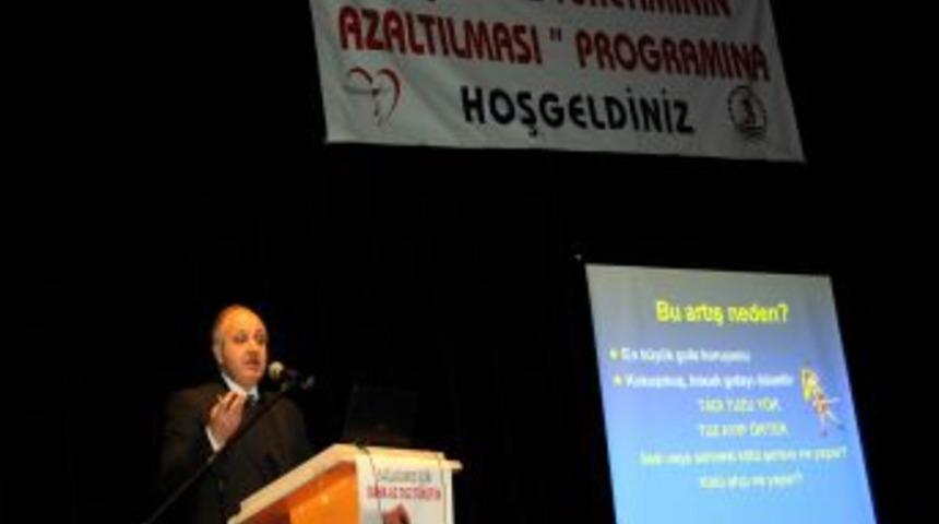 Prof. Dr. Akpolat: Aşırı tuz kullanımı sağlık harcamalarını arttırıyor