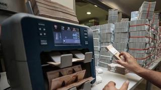 Bankacılık sektörünün kredi hacmi 28,7 trilyon TL'ye yükseldi