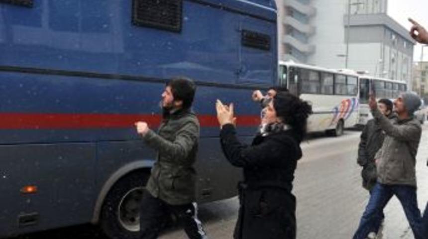 DHPK-C &uuml;yelerine hapis kararı