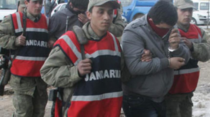 Hırsızlar ciğer başında yakalandı