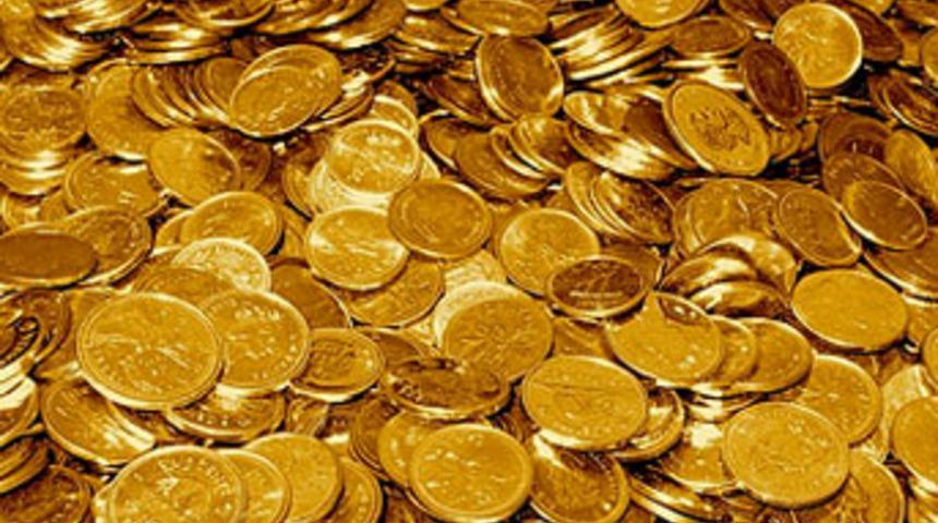 Yarım kilo altın buldu, sahibine teslim etti