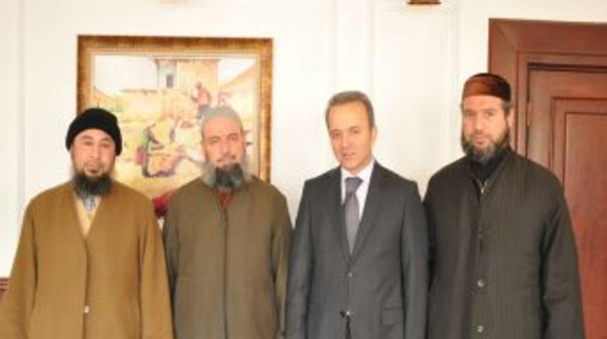 Seher Derneği &uuml;yelerinden Vali G&uuml;ner'i ziyaret etti