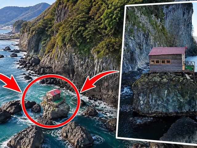 Artvin'de denizin ortasındaki kayaya ev kurdular! Nedenini duyan şaşırıyor