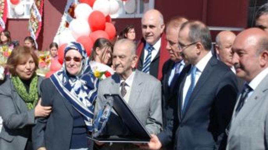 Din&ccedil;er: Kız &ccedil;ocuklarımızın okullaşmasıyla ilgili asla taviz vermeyeceğiz
