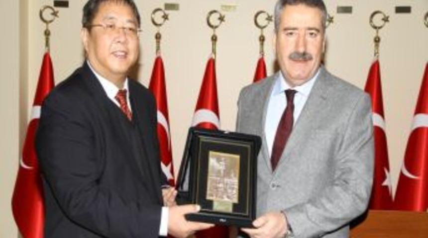 &Ccedil;in B&uuml;y&uuml;kel&ccedil;isi Gong: EXPO 2010'da 10 milyon dondurmanızı yedik