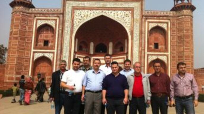 H&Uuml;RSİAD &uuml;yelerinden Hindistan gezisi
