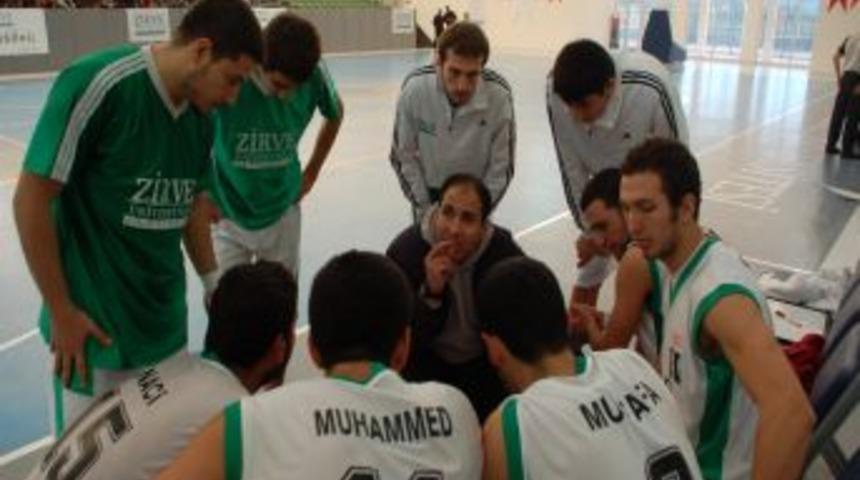 Zirve, yeni kurulan basketbol takımıyla &ccedil;ığır a&ccedil;tı