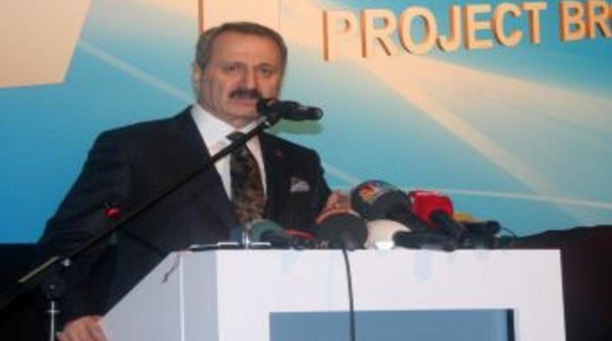 Ekonomi Bakanı &Ccedil;ağlayan: Y&uuml;kte hafif, pahada ağır ihracat yapmak istiyoruz