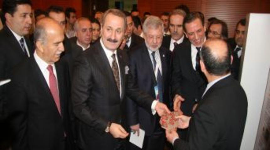 &Ccedil;ağlayan: İthalattan şikayet edenlerin ithalata desteği var mı, a&ccedil;ıklayacağım