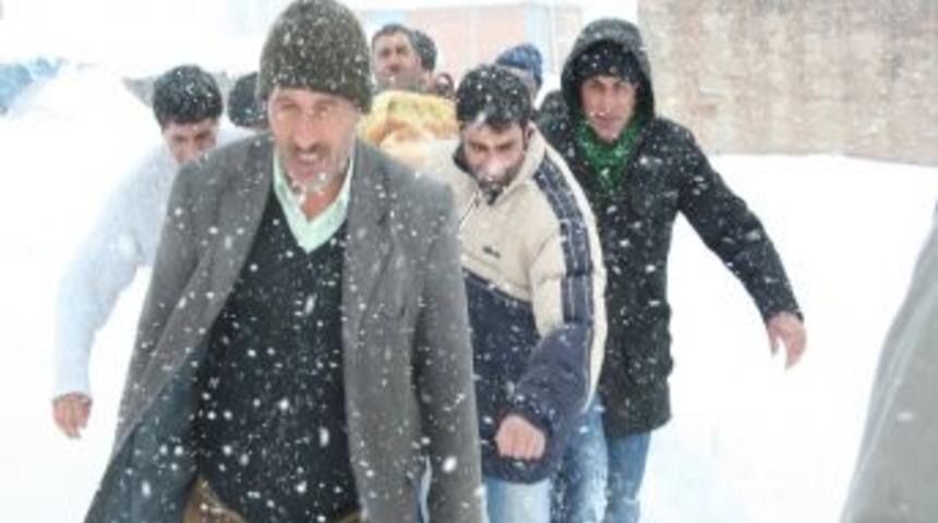 45 km uzaklıktaki diyaliz hastasına 6 saatte ulaşıldı