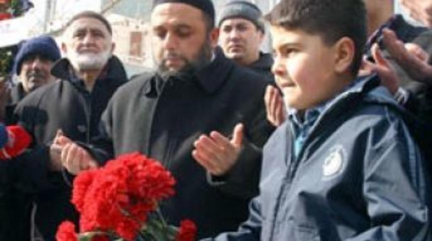 Z&uuml;mr&uuml;t Apartmanı kayıpları anıldı