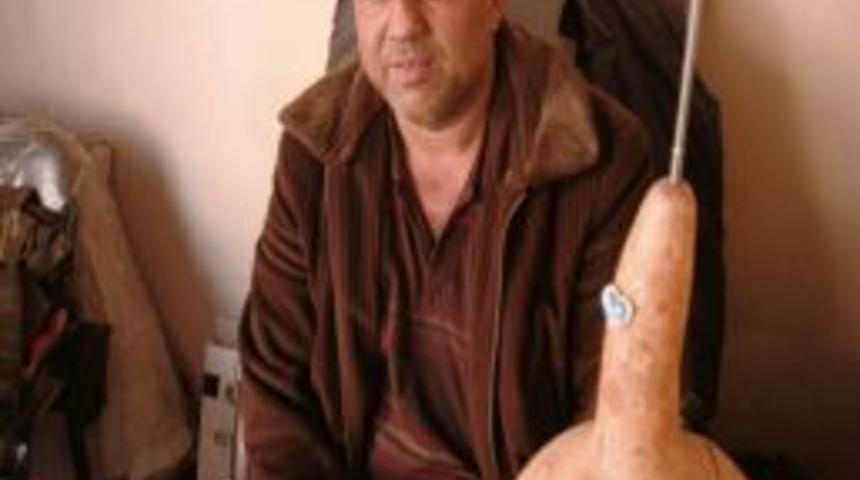 Kabaktan radyo yaptı