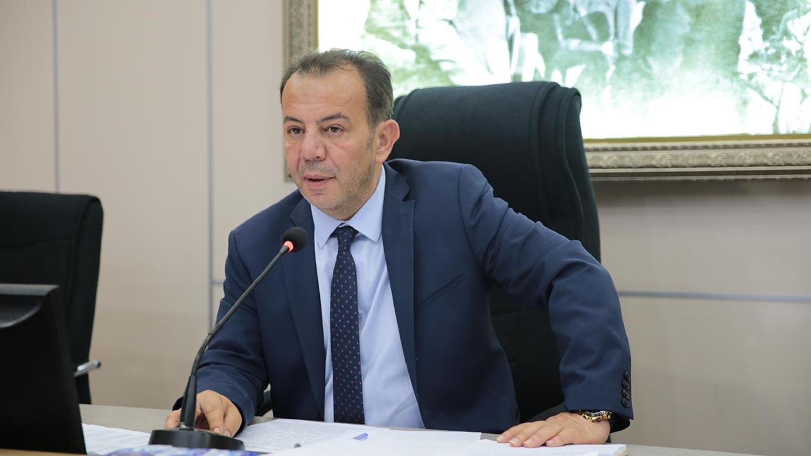 "Kedi gibi evde oturacağım" demişti! Tanju Özcan'dan o sözleriyle ilgili açıklama