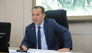 "Kedi gibi evde oturacağım" demişti! Tanju &Ouml;zcan'dan o s&ouml;zleriyle ilgili a&ccedil;ıklama 