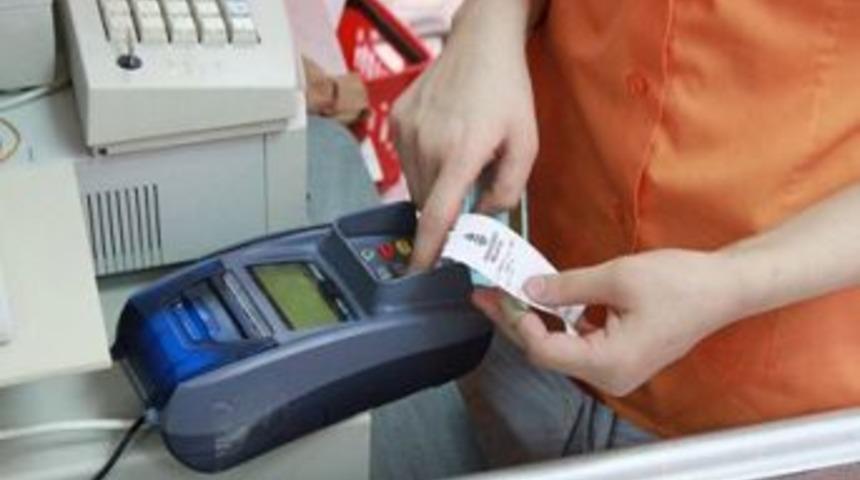 Başakşehir'de &ldquo;Destek Kart&rdquo;la giyecek ve gıda yardımı