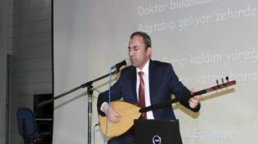 Hekimlik kavramı ve iyi hekim olmayı m&uuml;zikal sunumla anlattı