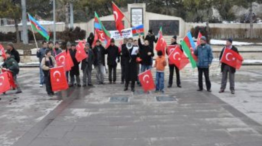 Yozgat'ta Hocalı katliamı protesto edildi