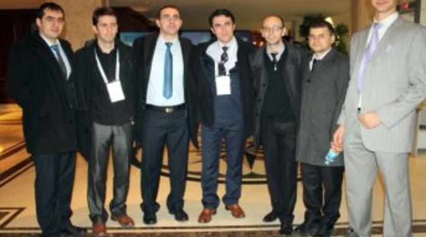 Bursa&rsquo;da okuyan Makedon gen&ccedil;ler, işadamlarına terc&uuml;manlık yaptı