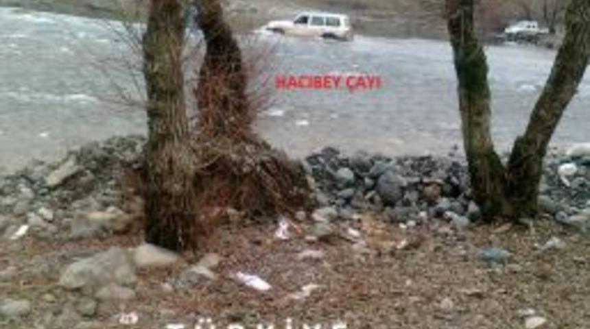 Hakkari'de ki patlama ile ilgili 6 kişi g&ouml;zaltına alındı