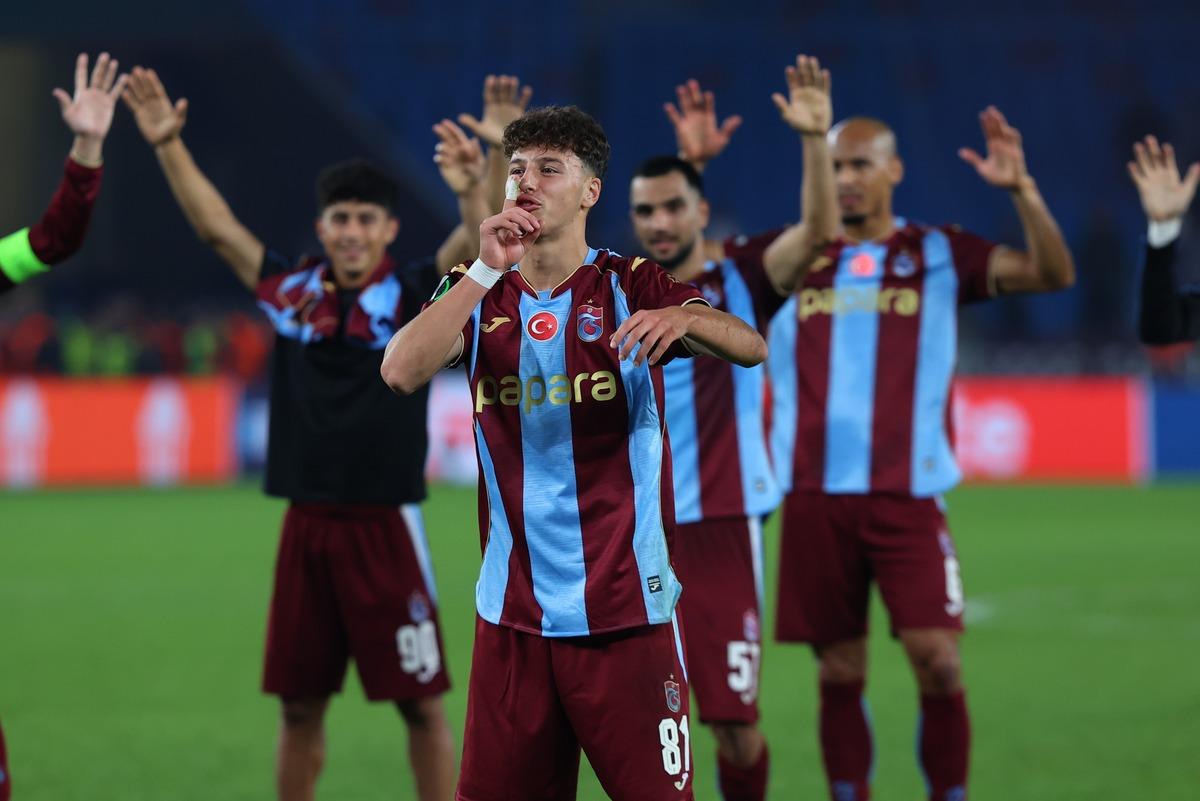 Avrupa da Salah manşetleri yanıyor! Mısır Kralı Türk tahtında" 2