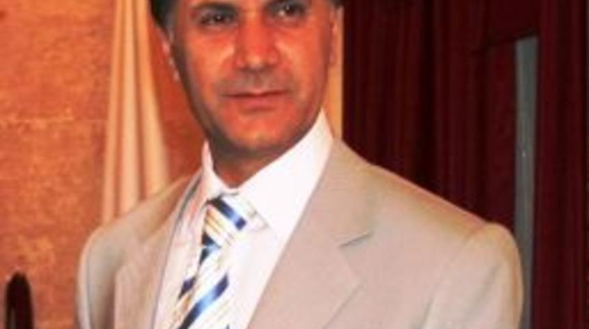 Vali Ayvaz: Mardin&rsquo;deki k&uuml;lt&uuml;rel zenginlik d&uuml;nyaya &ouml;rnektir