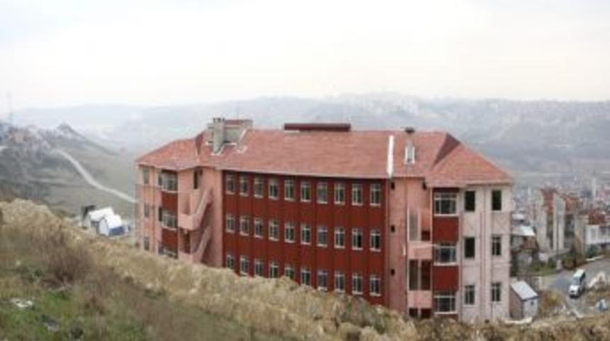 Başakşehir Şahintepe Lisesi tamamlanmak üzere