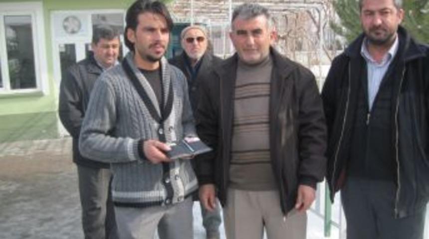 M&uuml;nib&uuml;s şof&ouml;r&uuml;nden &ouml;rnek davranış