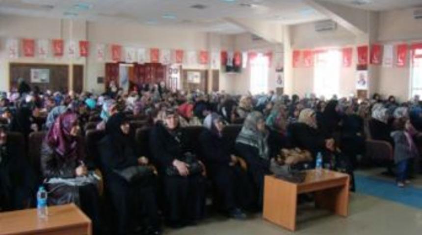 Zeynep Erbakan: Babam o g&uuml;n eve geldi su istedi, namazını kıldı ve gidip yattı