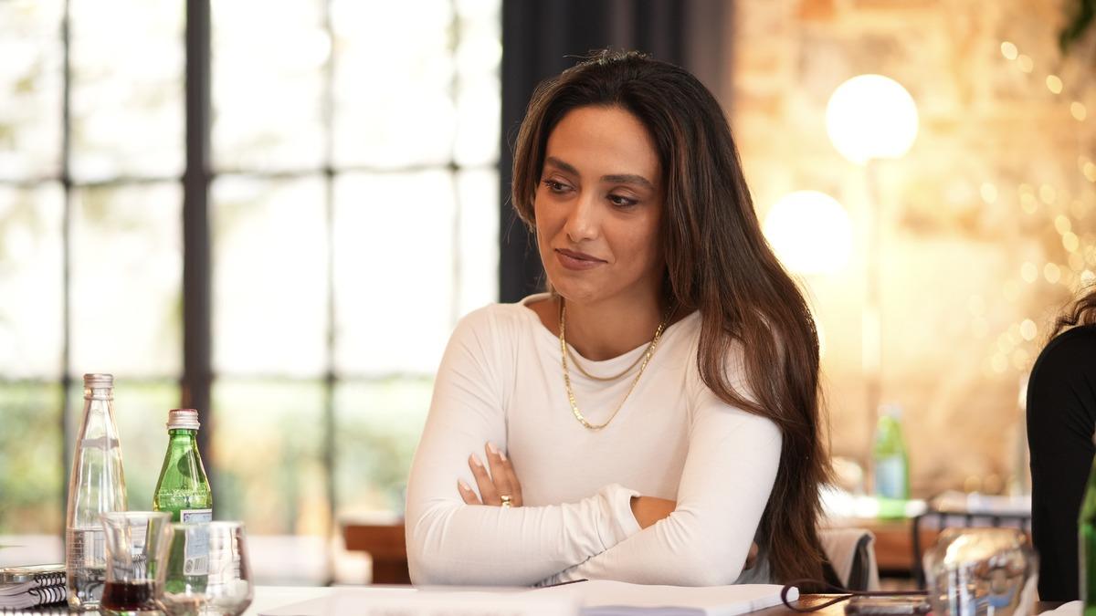 Uğur Güneş ve Ebru Şahin başrolde! Adana Ayazı oyuncuları gündemde 5
