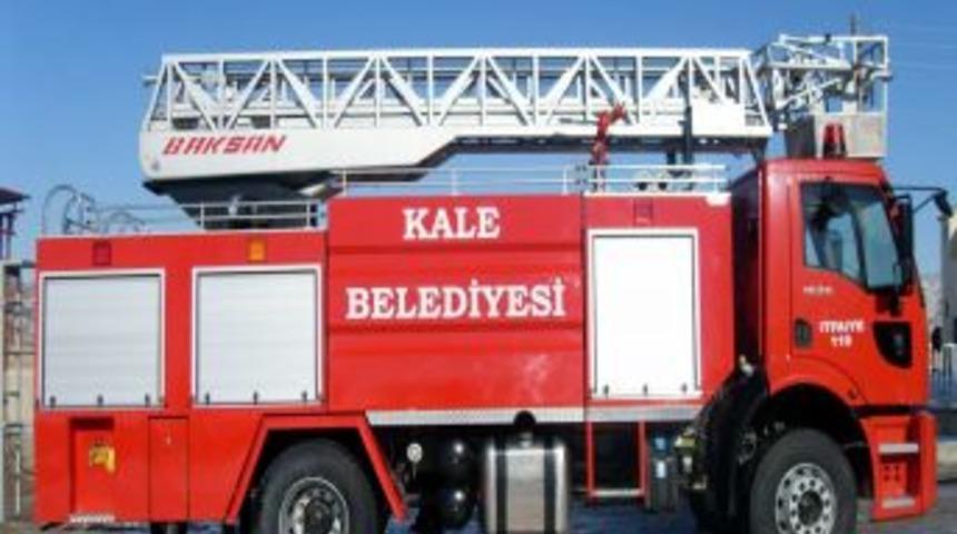 Kale Belediyesi ara&ccedil; parkını genişletiyor