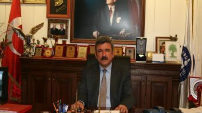 Edis: Kimse hizmet yolculuğumuzun &ouml;n&uuml;ne set &ccedil;ekmeye &ccedil;alışmasın