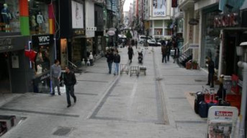 Laleli’nin sokak ve caddeleri yenileniyor